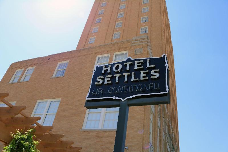 Hotel Settles Big Spring Exteriör bild